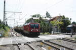 187 187 mit einen Kesselzug bei der Durchfahrt in Niemberg am 30.7.20