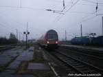 Mit Steuerwagen voraus kommt 143 XXX in den Bahnhof Gro�korbetha eingefahren am 22.1.15