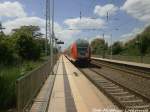 Mit steuerwagen voraus f�hrt 143 XXX als RE9 mit ziel Halle (Saale) Hbf durch den -teutschenthaler Bahnhof angefahren am 4.6.15