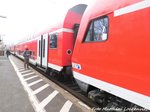 Zus�tzlich sind in der RB nach Fulda 2 durchgangs-Doppelstockwagen angekoppelt worden und wird von der 114 022 gezogen am 31.3.16