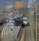 Blick auf den Bahnsteig von Gleis 6/8 in Bamberg.