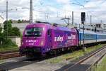 ALEXA 183 005 treft mit der Zapadn�-Express nach Praha hl.n.