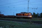 202 327 mit einem G�terzug im Bahnhof Angersdorf am 24.9.20