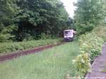 PRESS 650 032-4 aus Lauterbach Mole mit Ziel Bergen auf R�gen bei der Einfahrt in Putbus am 26.5.13