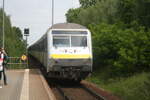 Mit Steuerwagen voraus kommt 223 144 in den Bahnhof Burgst�dt eingefahren am 4.6.22