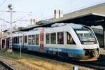 VT 305 steht am 22 Mai 2004 in Neum�nster.