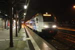 4746 XXX als RE9 mit ziel Sassnitz im Bahnhof Bergen auf R�gen am 14.12.20