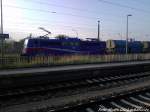 SRI 151 170 mit der 2 G�terzugh�lfte bei der Einfahrt in Bergen auf R�gen am 8.5.13
