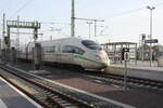 403 XXX mit ziel M�nchen Hbf bei der Einfahrt in den Bahnhof Halle/Saale Hbf am 13.7.21