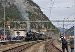 Der Dampfzug mit den beiden Elefanten ist in Göschenen angekommen und wird ausgiebig fotografiert. 

21. Okt. 2017