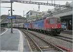 Wie planmässig vorgesehen ist der EWLV Zug von Lausanne nach Zürich via Brig und Kandersteg mit zwei Re 6/6 unterwegs und wartet in Lausanne auf die Blockdistanz zum vorausfahrenden IR90.