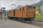 Das  Festival Suisse de la vapeur  (Schweizer Dampffestival 2025) begeistert (zumindest mich) auch immer wieder mit eklektisch betriebenen Zügen, wie hier die herrliche Bernina Bahn RhB Ge 4/4 81