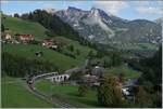 Kurz darauf ist der BLS MIKA RABe 528 110 erneut in Garstatt zu sehen, diesmal auf der R�ckfahrt nach Bern.