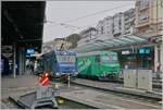 Die beiden MOB Werbeloks Ge 4/4 8001 und 8004 mit ihren GoldenPass Express Zügen in Montreux.