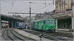 Die beiden MOB Werbeloks Ge 4/4 8001 und 8004 mit ihren GoldenPass Express Zügen in Montreux.