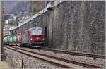 Die von SBB SBB Cargo gemietete 193 080 ist bei Veytaux-Chillon mit einem Güterzug auf dem Weg in Richtung Wallis. 

4. Februar 2026