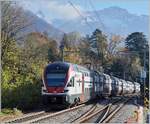 Zwei SBBB RABe 511 sind bei Burier auf dem Weg von Annemasse nach St-Maurice.