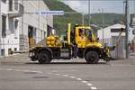 Hafen Birsfelden. Unimog-Zweiwegefahrzeug beim Rangieren. Birsfelden, April 2018.