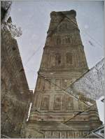 Am 14.11.2007 gab es in Firenze kein gutes Fotowetter.So machte ich aus der Not eine Tugend und fotografierte Wasserpf�tzen und die darin sich spiegelten Sujet.