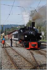 Ein kurzer Sonntags Nachmittags Ausflug zur Blonay-Chamby Bahn: in Blonay rangiert die G 2x 2/2 105.